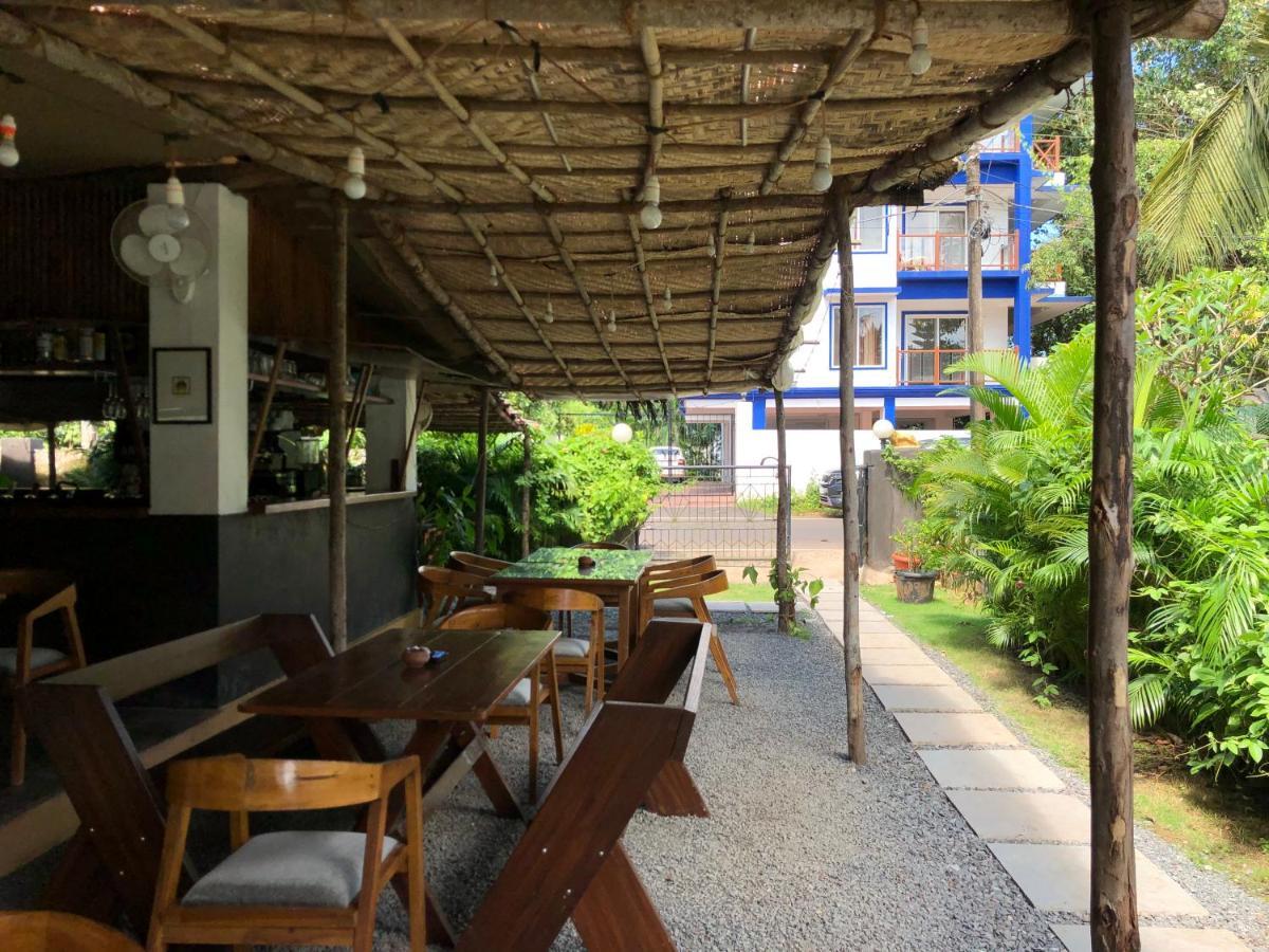 Piggy Hostel Вагатор Экстерьер фото