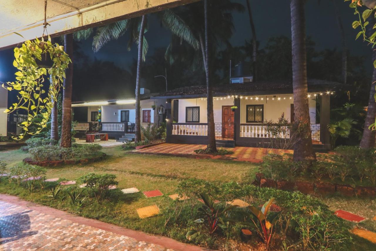 Piggy Hostel Вагатор Экстерьер фото